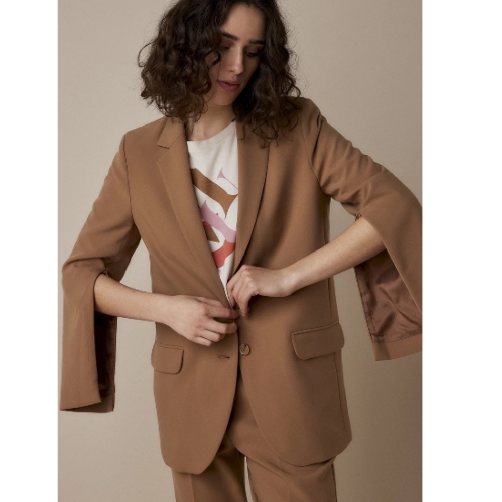 Summum Brown Slit Zipper Sleeve Blazer